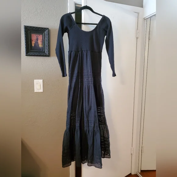 SOLD FP Earth Angel maxi - Picture 2 of 4